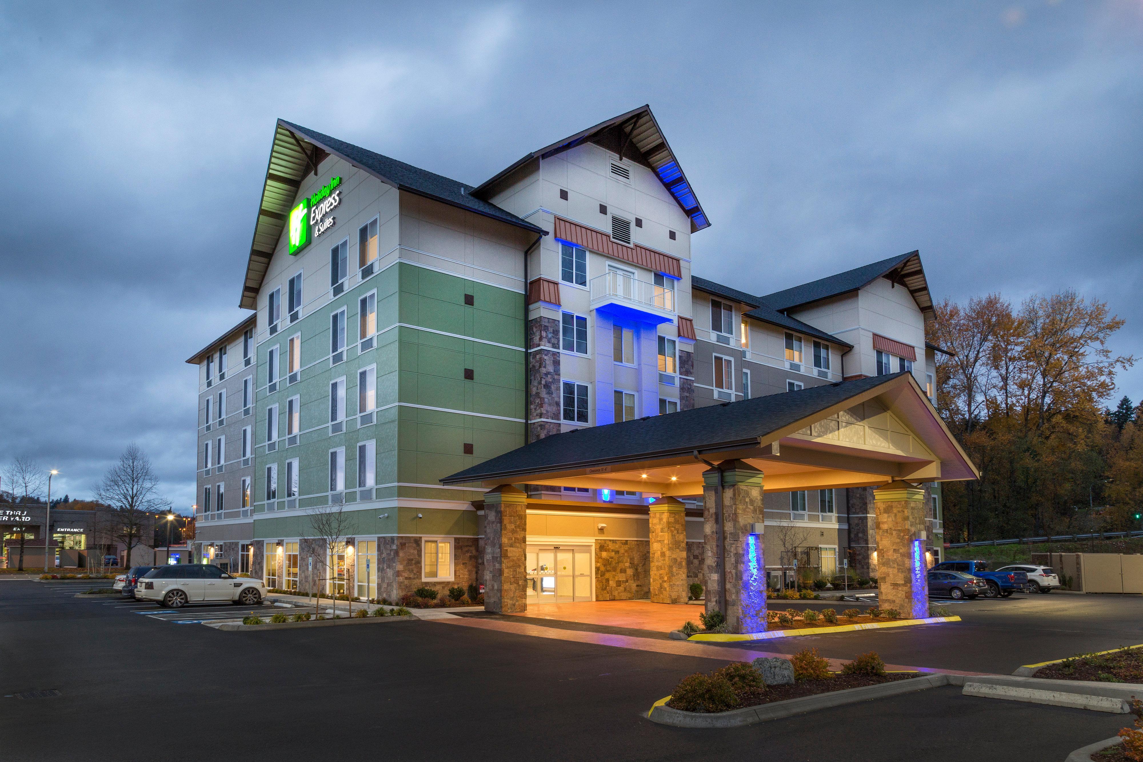 Holiday Inn Express & Suites - Seattle South - Tukwila By Ihg Exterior foto